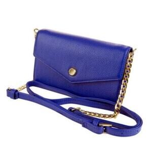 Stella & Max Women's Blue Pebbled Leather Crossbody Smartphone Wallet Clutch
